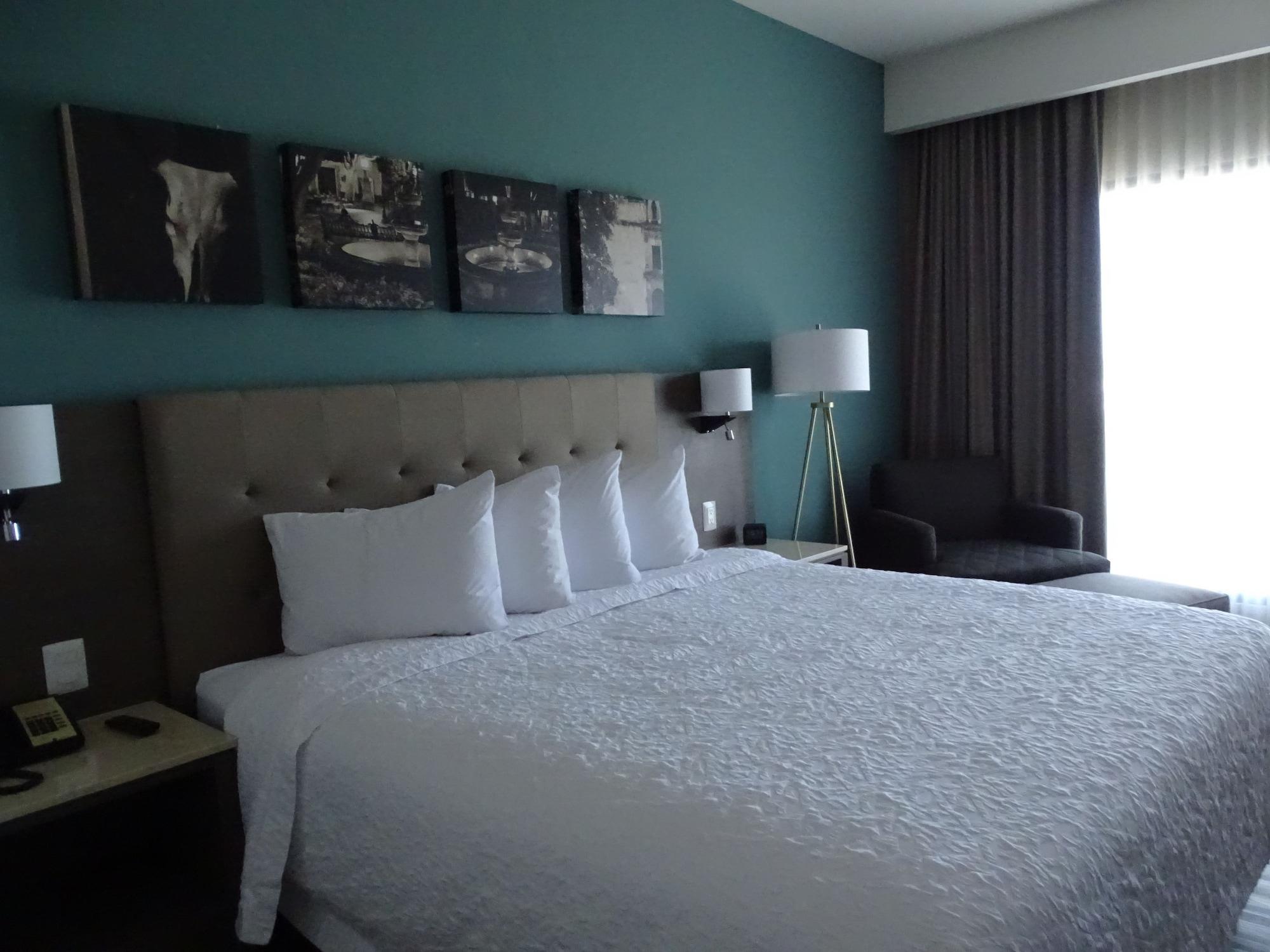 סלאיה Hampton Inn By Hilton Celaya מראה חיצוני תמונה