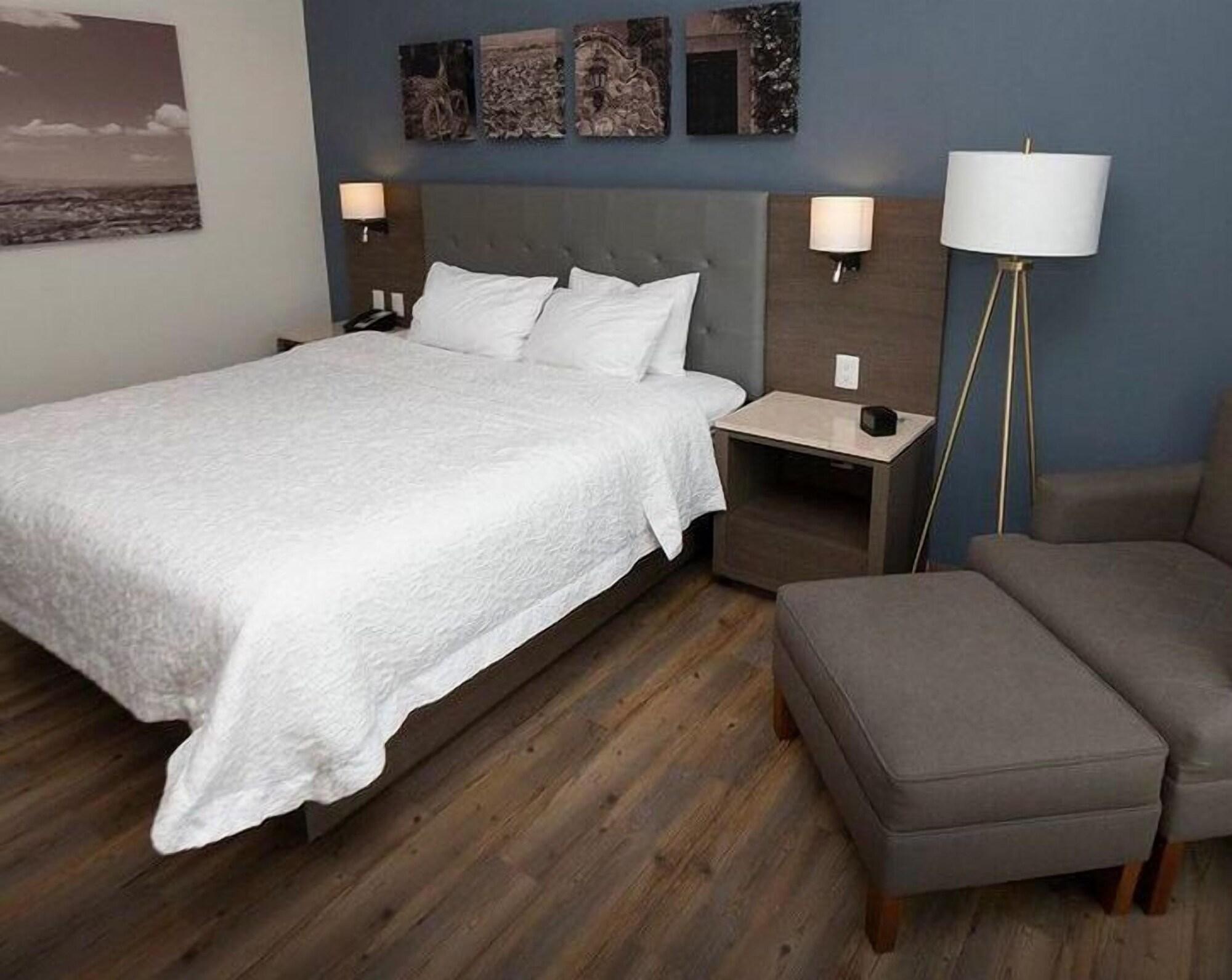 סלאיה Hampton Inn By Hilton Celaya מראה חיצוני תמונה