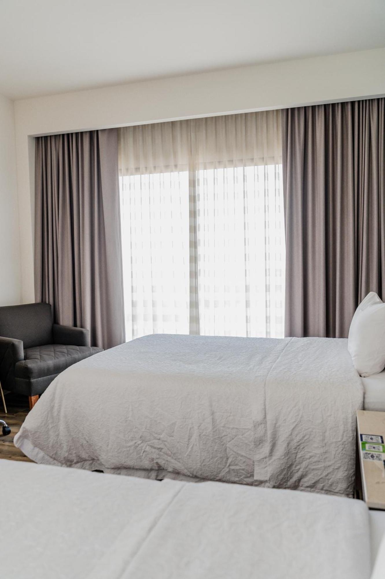 סלאיה Hampton Inn By Hilton Celaya חדר תמונה