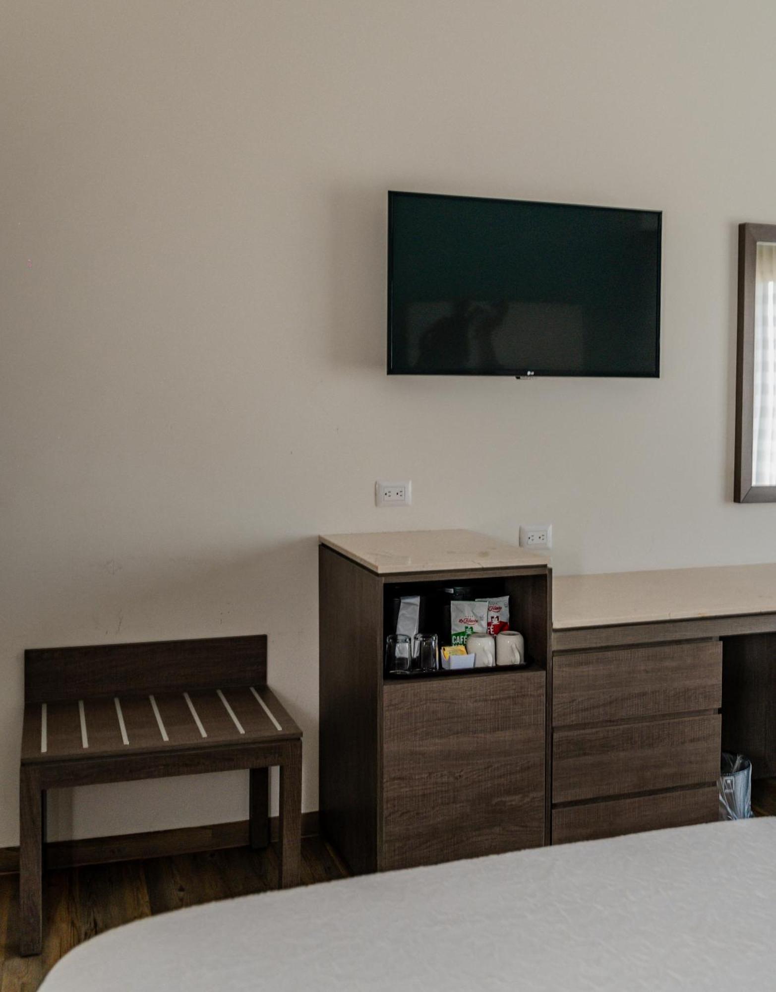 סלאיה Hampton Inn By Hilton Celaya חדר תמונה