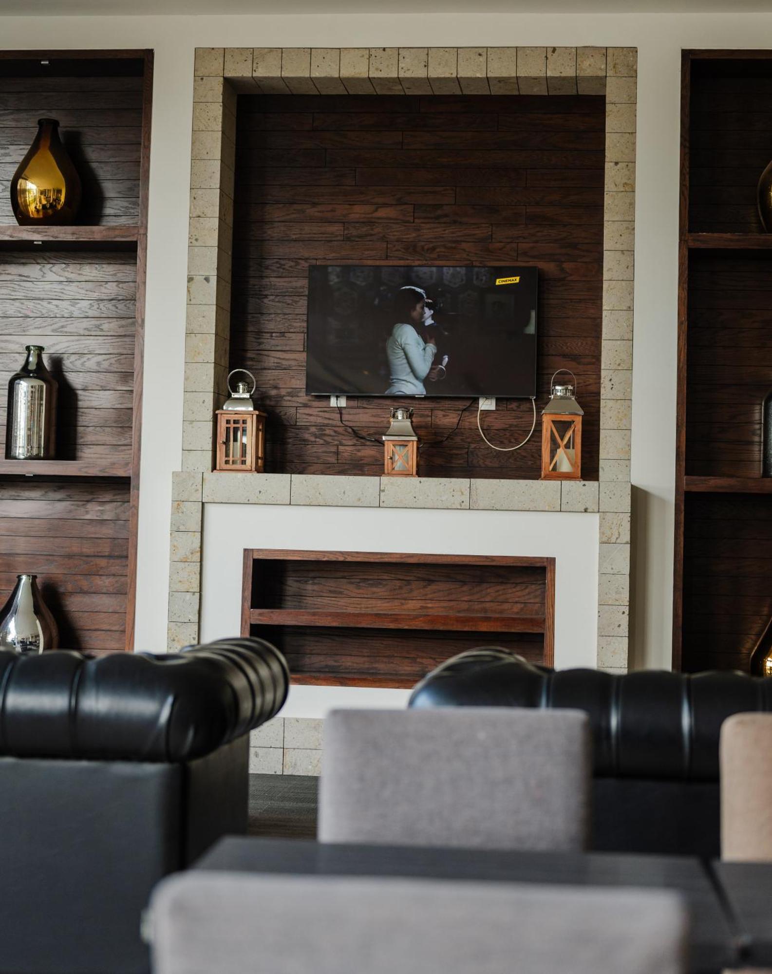 סלאיה Hampton Inn By Hilton Celaya מראה חיצוני תמונה