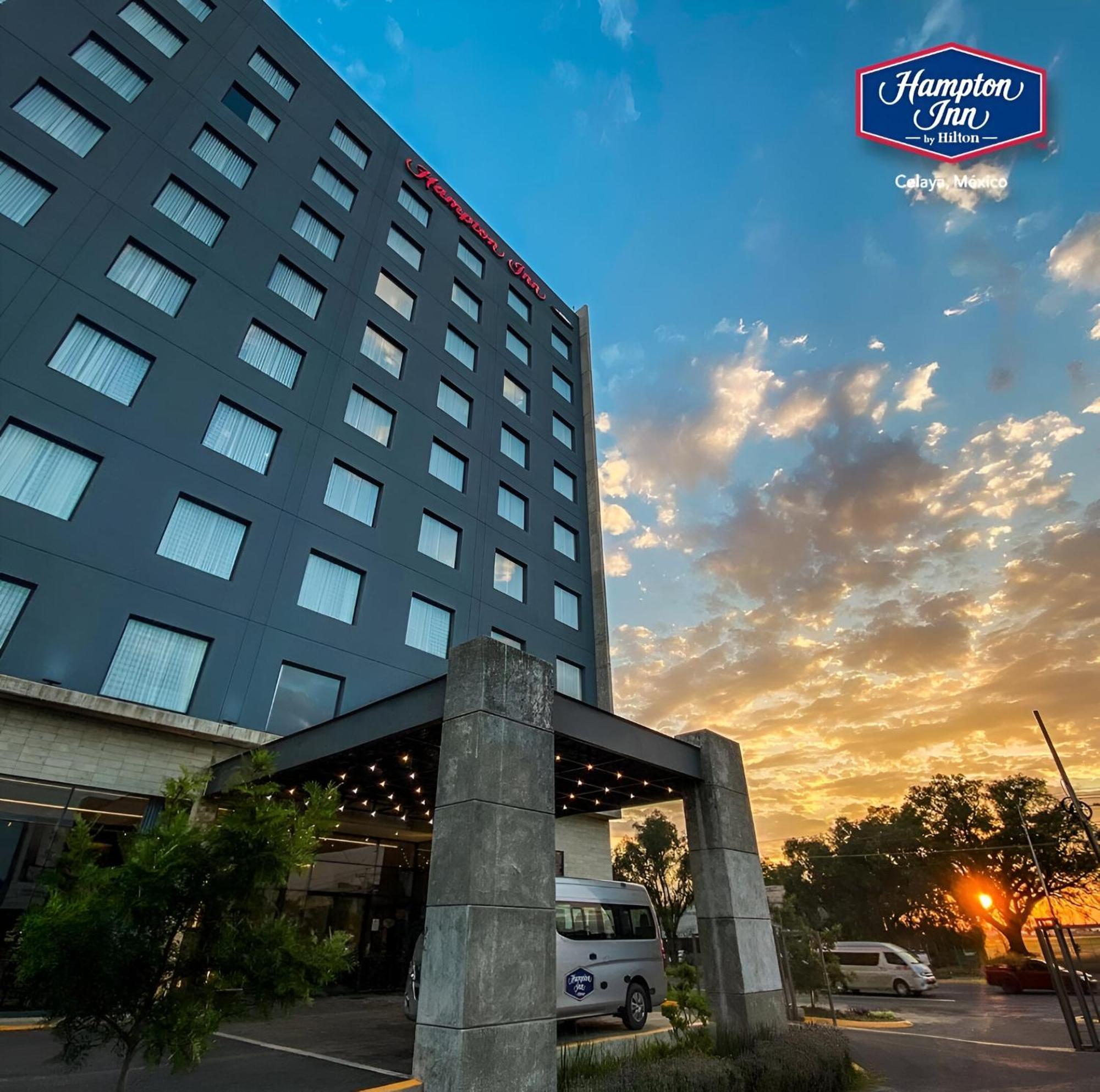 סלאיה Hampton Inn By Hilton Celaya מראה חיצוני תמונה